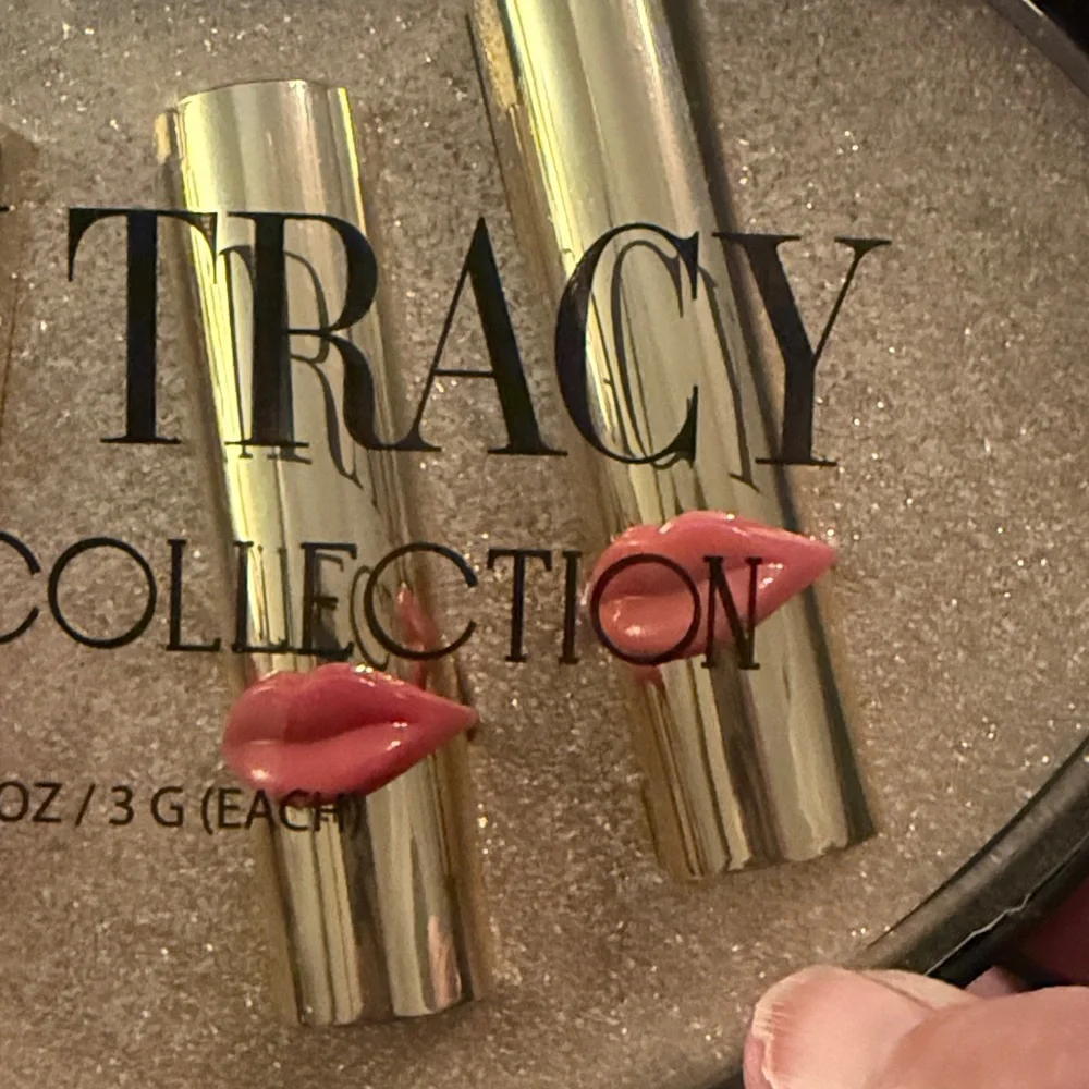 Ellen Tracy‎ Gold Lipstick Set